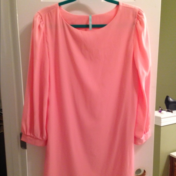 Lulu's brand peach dress