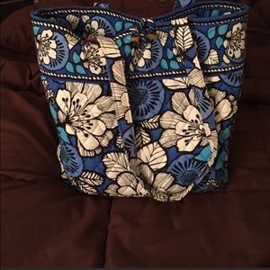 Large Vera Bradley tote