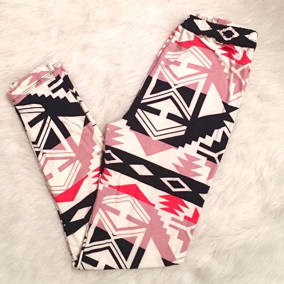ON HOLD Amazing Leggings!!!
