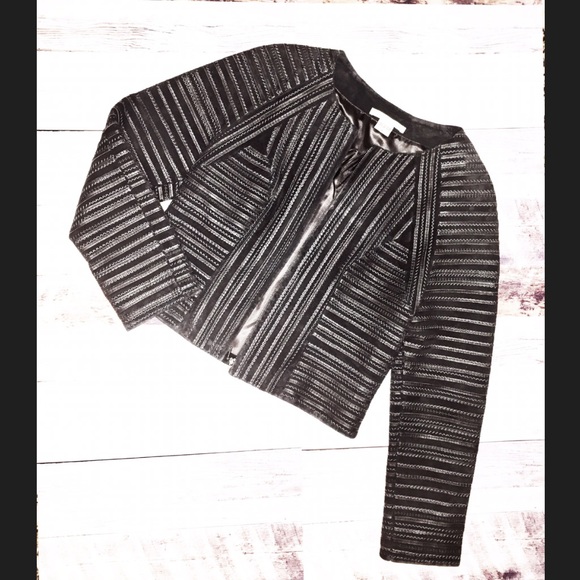 Crop leather jacket