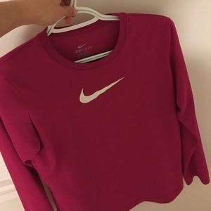 Nike long sleeve athletic kids xL