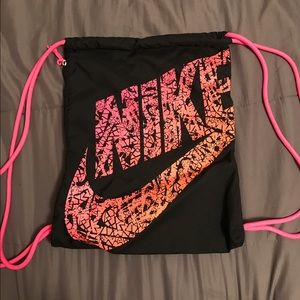 Nike drawstring backpack