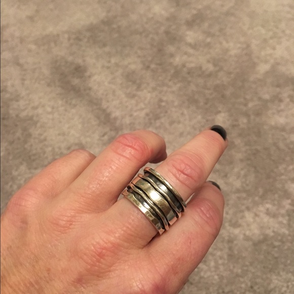 Sundance spinner ring