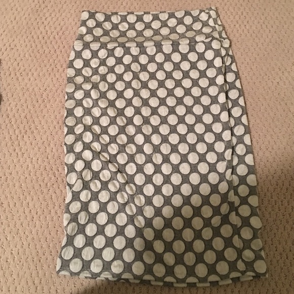 LulaRoe CASSIE skirt