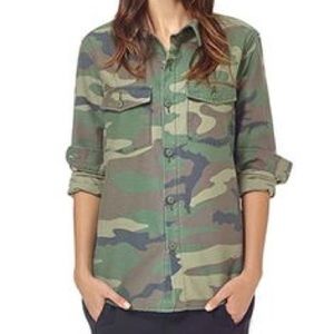 Aritzia TNA Otago Blouse