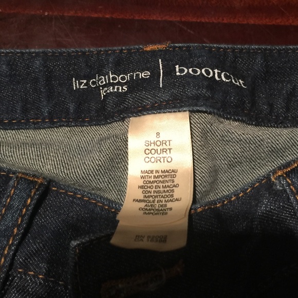 Liz Claiborne size 8 short jeans