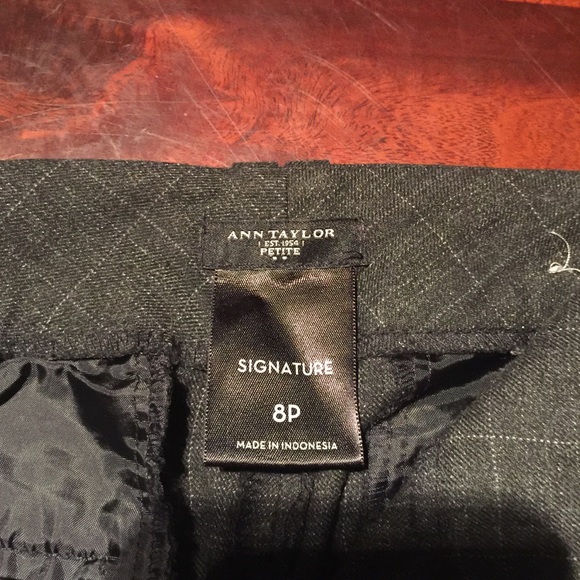 Anne Taylor size 8 petite slacks