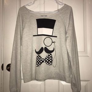 1. Cream longsleeve  2. Mustache cream longsleeve