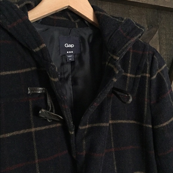 GAP wool toggle coat - Picture 3 of 4