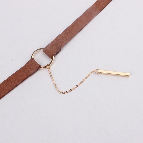 🆕 | Sexy Choker Necklace - Picture 3 of 4