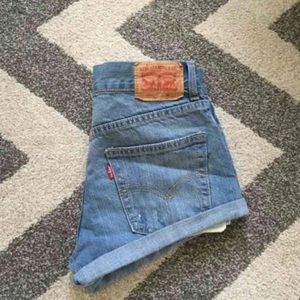 PRICE REDUCED TODAY ONLY Levi high waist shorts