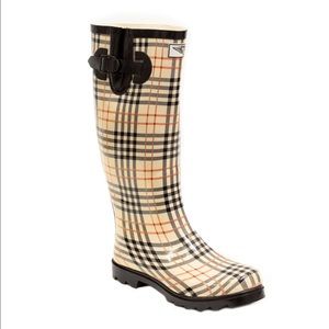Forever Young Women's Waterproof Rubber Rainboot