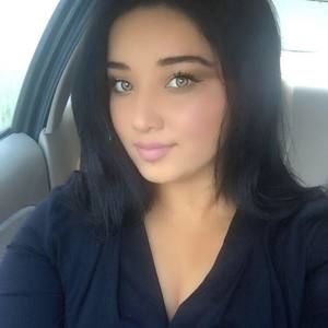 Meet your Posher, Falon