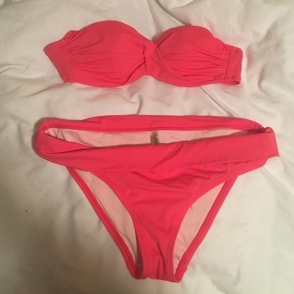 Victoria's Secret bikini! Great condition!