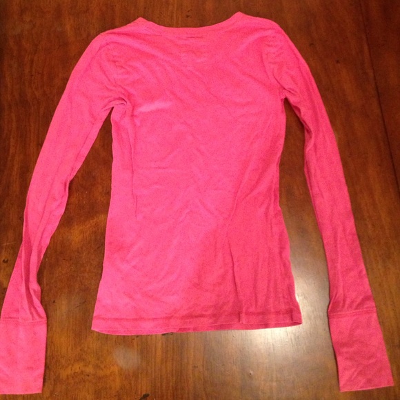 I am selling a long sleeve Hollister shirt. - Picture 2 of 2
