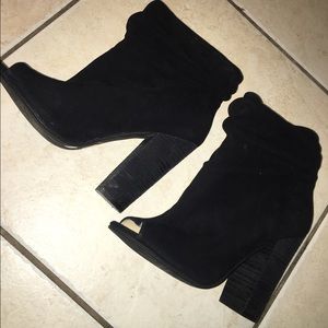 Chinese laundry KRISTIN CAVALLARI LAUREL PEEP BOOT