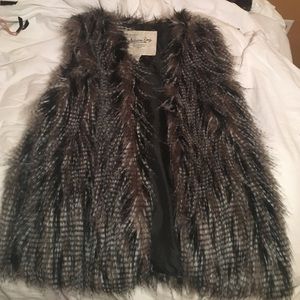 Fur vest!!
