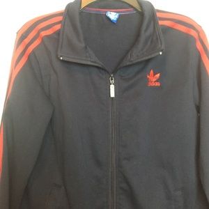 Adidas long sleeve sweater M