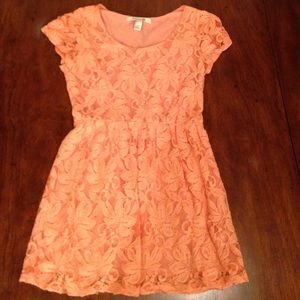 I am selling an orange dress slightly used.