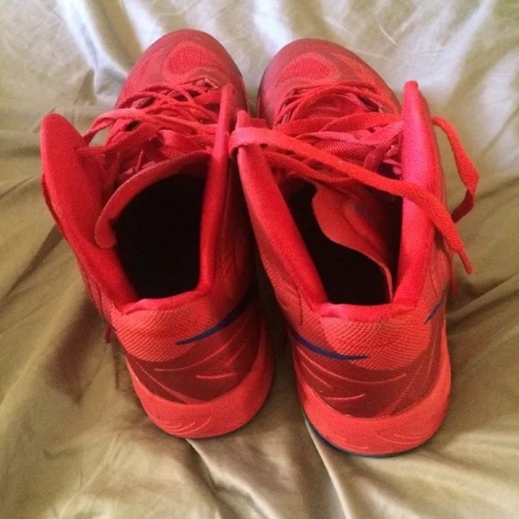 Nike men red HyperFuse - Picture 2 of 4