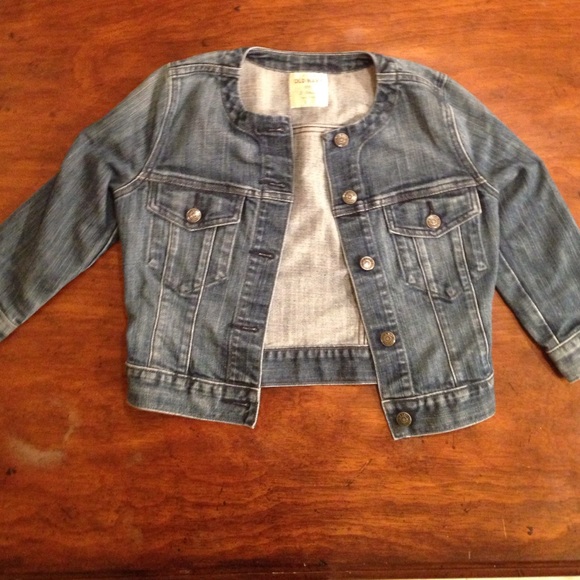 I am selling a short Blue Jean jacket.