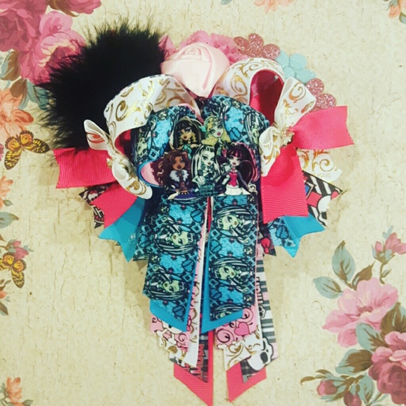 Hair bows - Picture 2 of 3