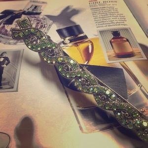 ✨Crystal jewels encrusted hair clip rod✨