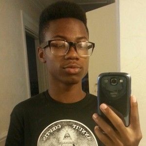 Meet your Posher, Larry