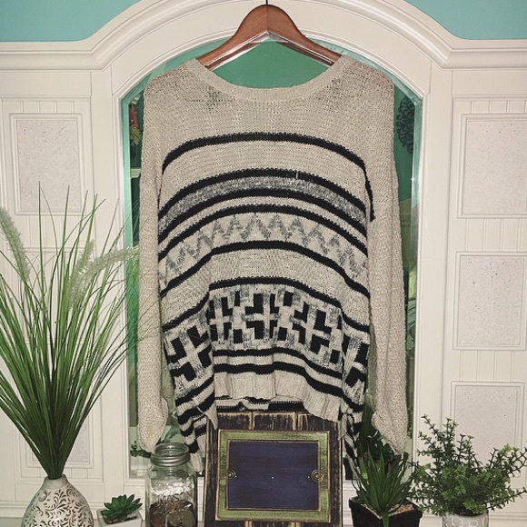 {Francesca's} oversized tribal print sweater