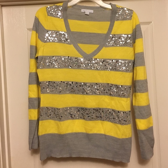 NWOT- yellow, gray, & silver sweater