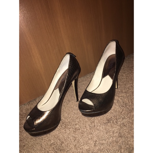 Copper brown Michael Kors pump heels