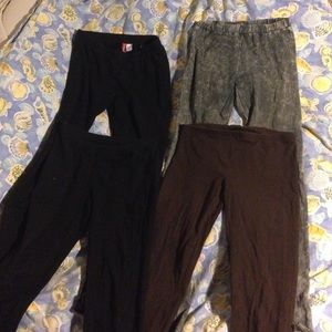 4 pairs of leggings