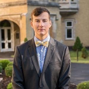 Meet your Posher, Adam