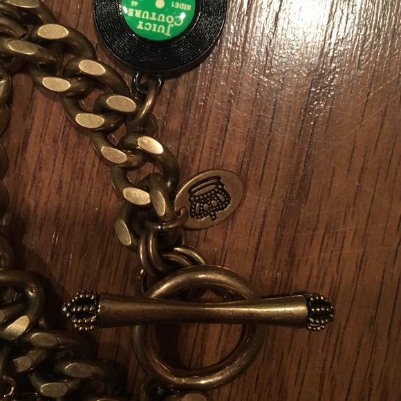 $15 - Picture 2 of 4