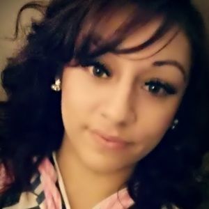 Meet your Posher, Evangelina