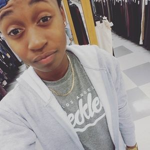 Meet your Posher, Priscilla