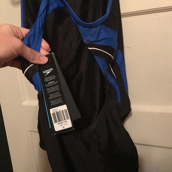 Brand New Speedo Performance Race II Suit - Picture 4 of 4