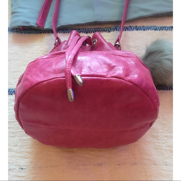 HOBO Pink Leather Bucket Bag - Picture 2 of 7