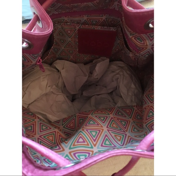 HOBO Pink Leather Bucket Bag - Picture 7 of 7