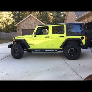 Meet your Posher, Angela