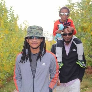 Meet your Posher, Geoffery