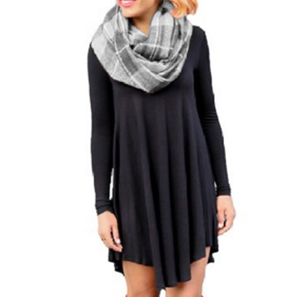 SOLD OUT ✨Black Draped Dress