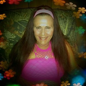 Meet your Posher, Debra