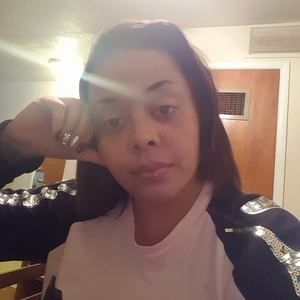 Meet your Posher, Gina