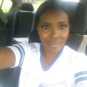 Meet your Posher, Keisha