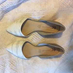 BC Pointed Toed Flats