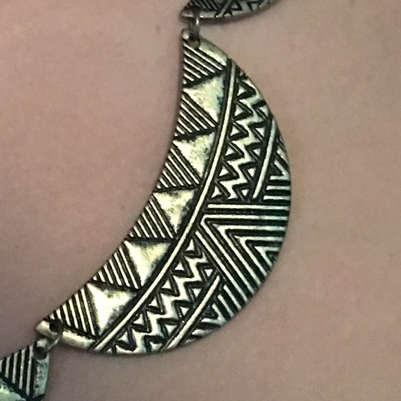 Aztec/tribal necklace - Picture 3 of 3