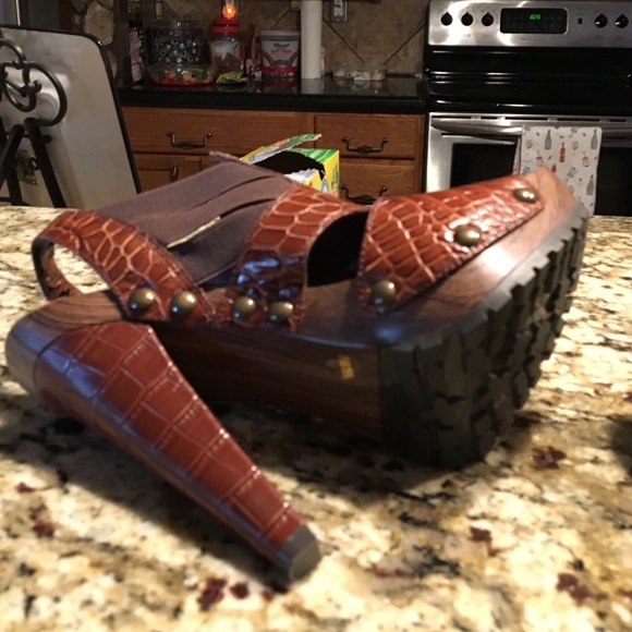 Jessica Simpson Heels excellent condition - Picture 4 of 4