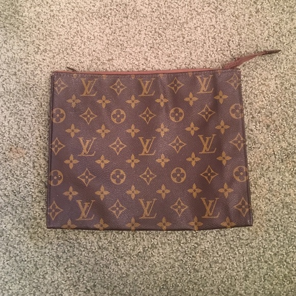 VINTAGE LOUIS VUITTON