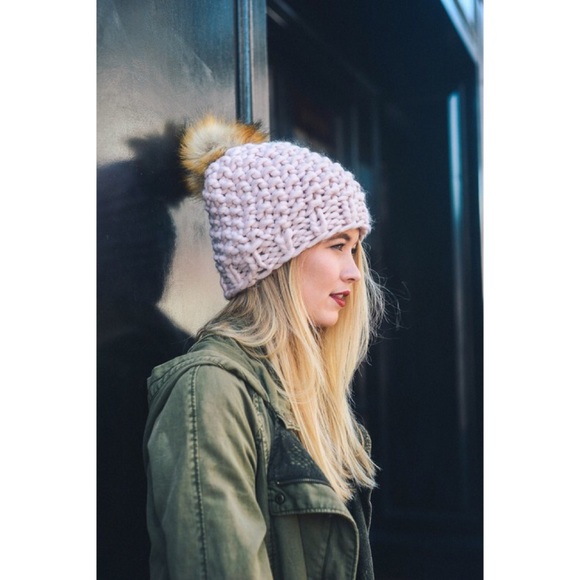 Ivory Chunky Knit Pom Beanie - Picture 4 of 4